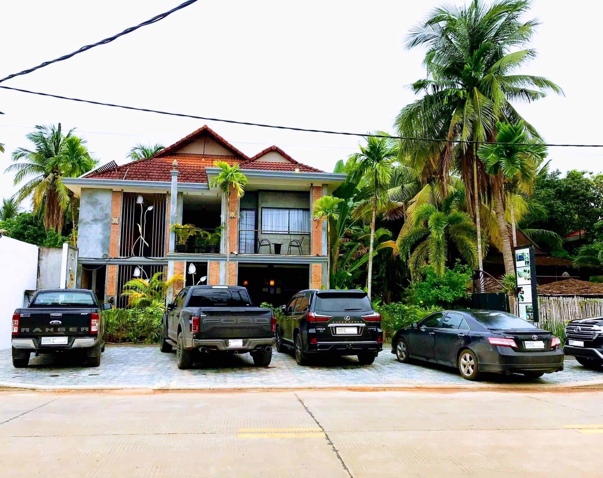 Apsara Suorkear Villa シェムリアップ エクステリア 写真